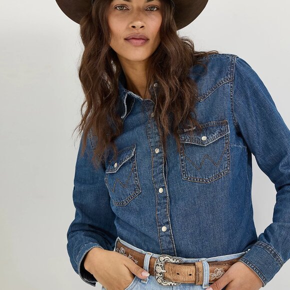 Long Sleeve Western Snap Denim Shirt - Picture 4 of 4